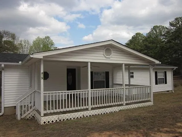 819 Harlan Lane Rd photo 1