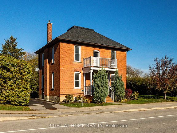 2nd image of 3091 Kinburn Side Rd