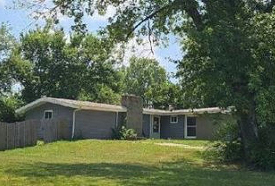 105 Lowell Ct, Shiloh, IL 62269 Zillow