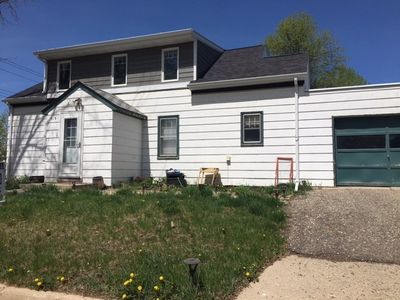 513 2nd St NE, Kenmare, ND, 58746