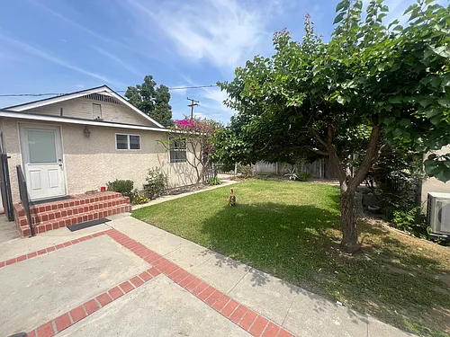 8132 6th St Photo 1