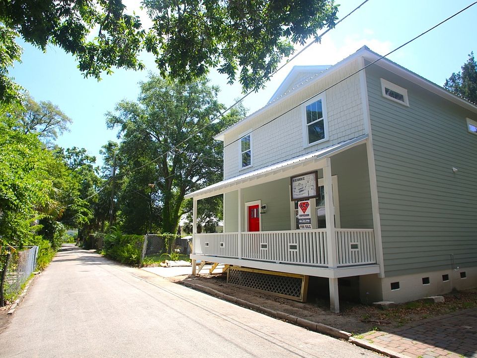 1st image of 89 De Haven St