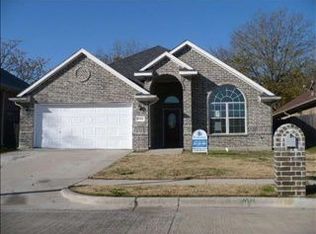 1555 Angie Ln, Irving, TX 75060