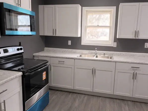 15 Osage Ave., 15 Osage Ave #15, Hanover, IL 61041