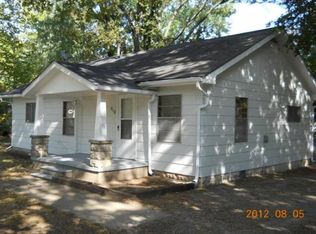 518 Ottawa St, Seneca, MO 64865