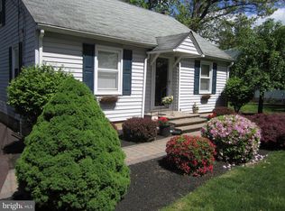 605 Hickory Ave, Telford, PA 18969