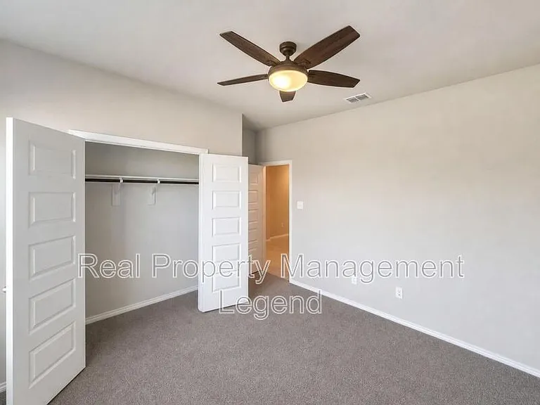 5601 Portola Ln — Photo 7