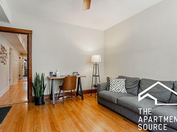 2nd image of 2314 W Huron St APT 1