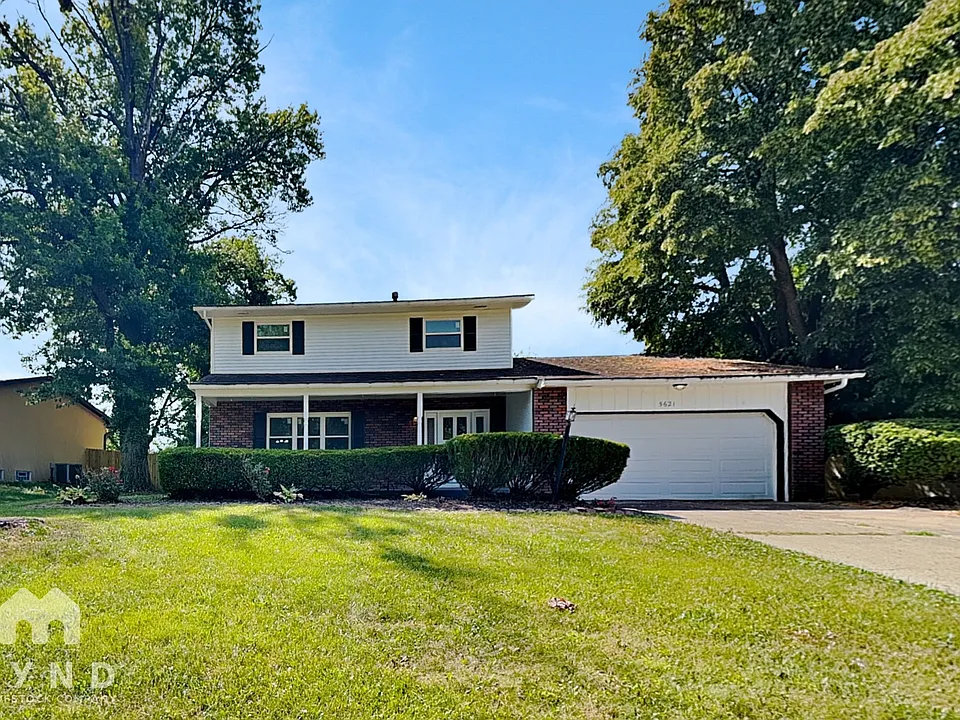 5621 Oakmont Dr