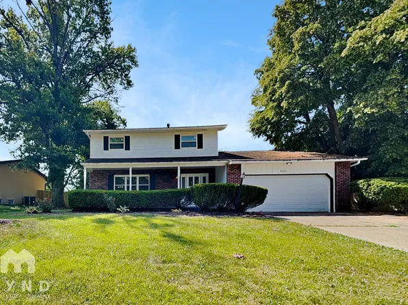 5621 Oakmont Dr, Columbus, OH 43232