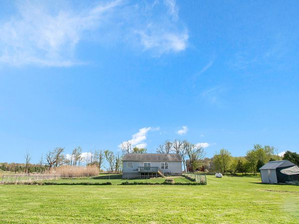6253 Mills Hwy, Eaton Rapids, MI 48827