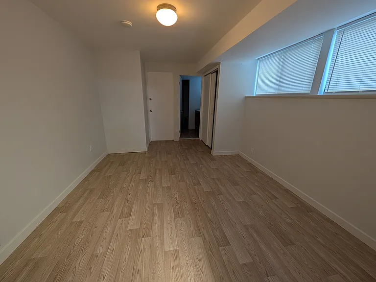 4121 Dayton Ave N #102 — Photo 3