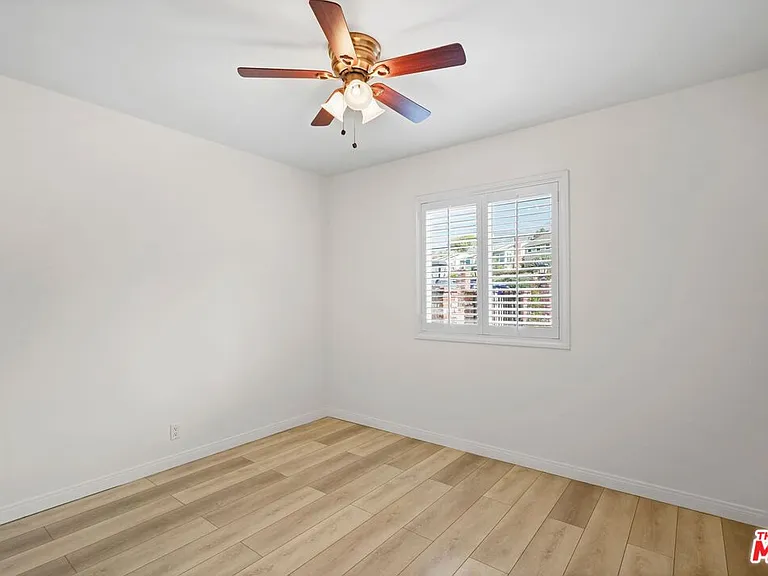 2910 Santa Carlotta St — Photo 28