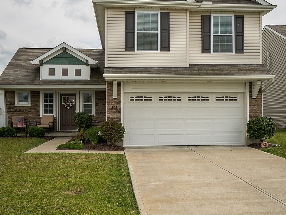 1st image of 913 Regency Ct