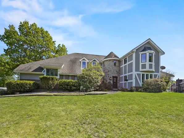 3 Ball Avenue, Salem, NH 03079