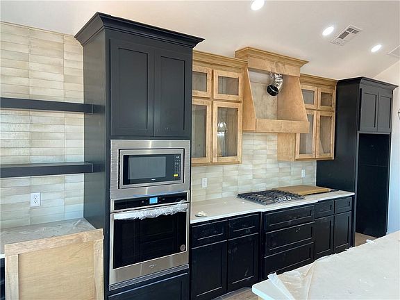 4th image of 2818 Sherwood Ct