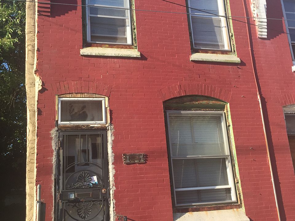 1st image of 1221 W William St