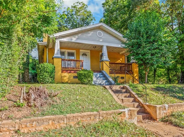 129 W Acadia Ave, Winston Salem, NC 27127