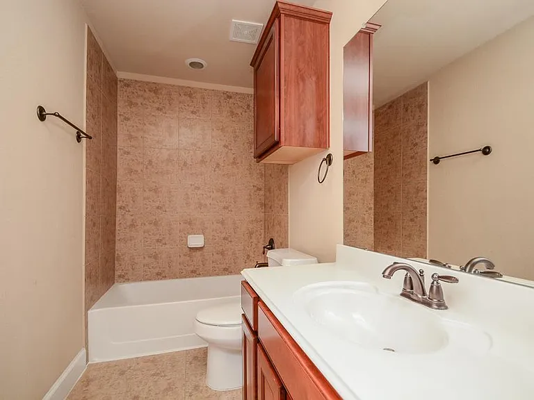 25939 Celtic Terrace Dr — Photo 27