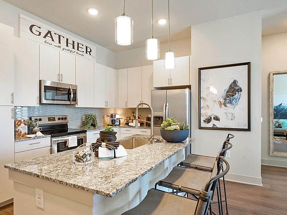 The Mezz, Centennial, CO, Kitchen