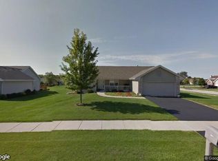 6811 Cummins Dr, Rockford, IL 61114
