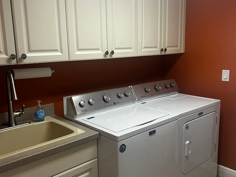 6061 Silver King Blvd #401 — Photo 46