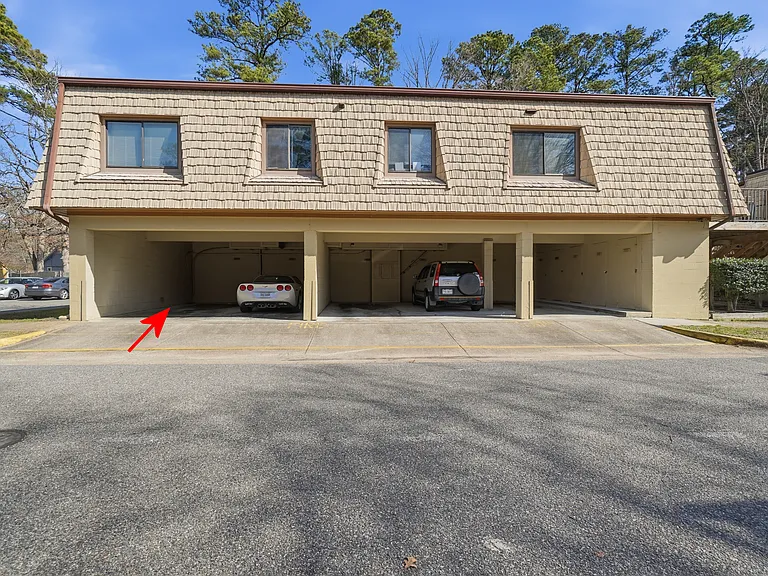 1554 Monterry Pl — Photo 12