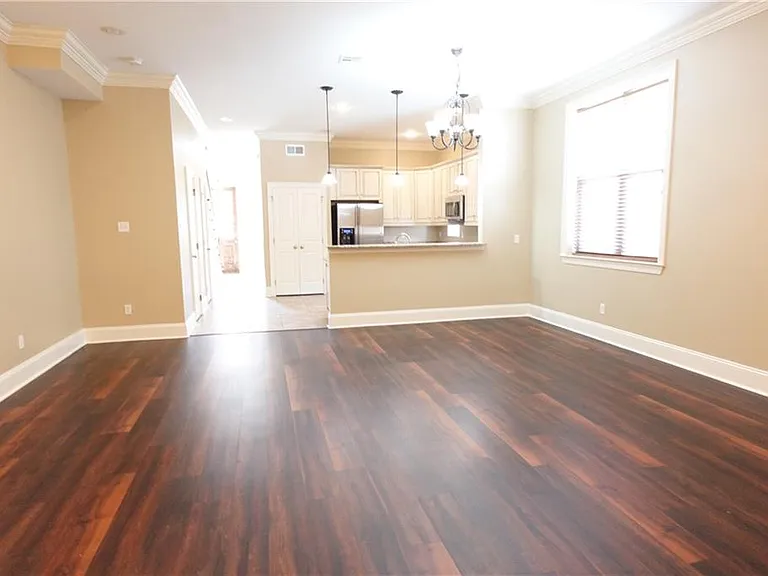 4527 Camel St — Photo 11