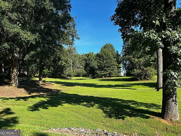 5th image of 582 Greene Settlement Rd