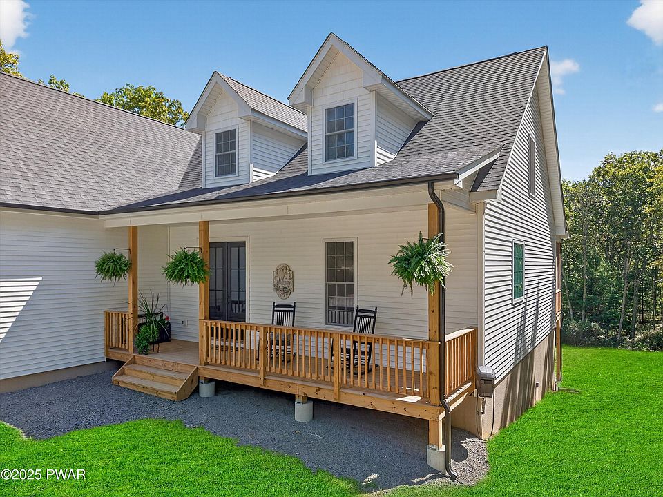 M*k様 FORNITORI DELLA REAL CASA 96 Castle Ct, Milford, PA 18337 | Zillow