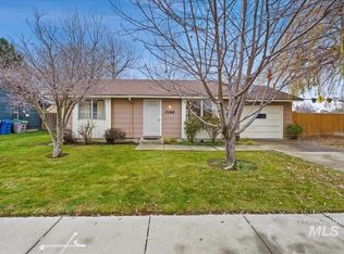 3199 N Cribbens Ave, Boise, ID 83713