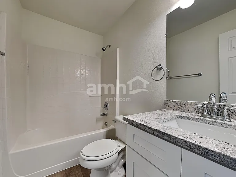 1019 Brenton Leaf Dr — Photo 15