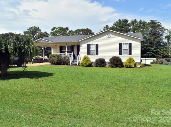 4716 McCall Town Rd, Granite Falls, NC 28630