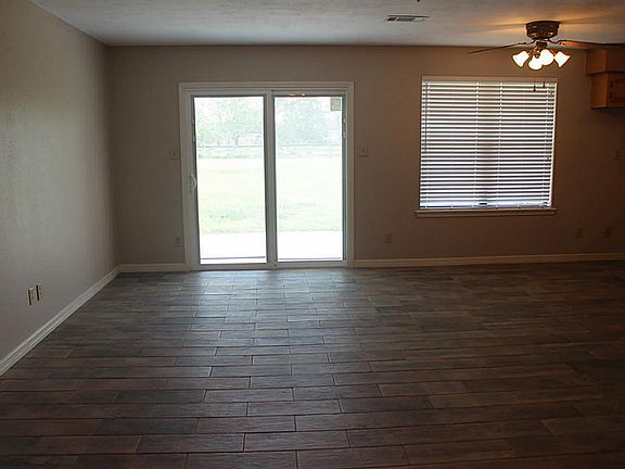 5th image of 8420 Hasty Ln