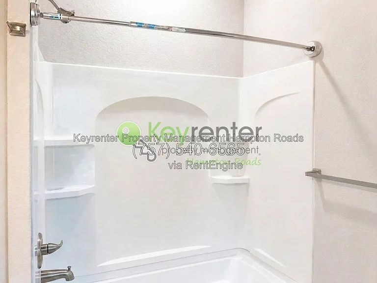 1021 Billings St — Photo 10