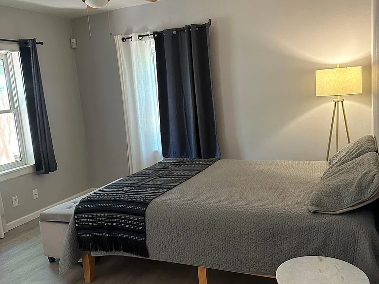 327 Hermosa Dr NE #327 — Photo 10