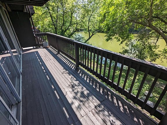 4th image of 5534 E Lake Dr APT B