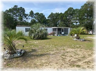 825 Oyster Ln SW, Supply, NC 28462