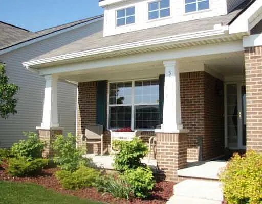 2 bed, 1608 sqft, $2,500 — Photo 2
