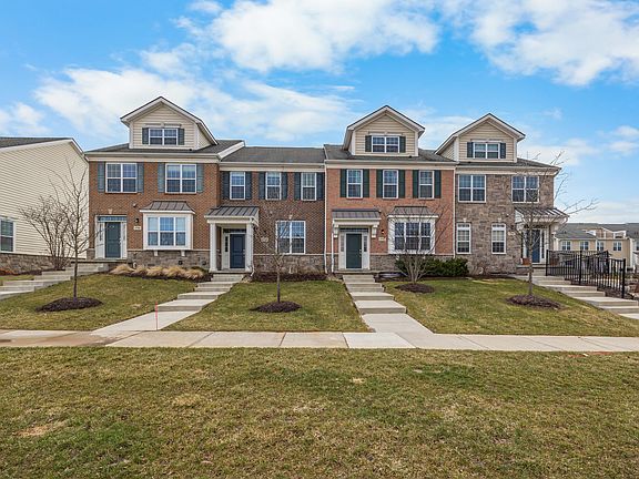 2nd image of 2794 Ashcombe Dr