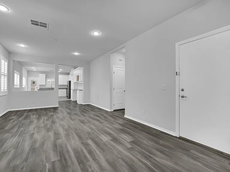 5879 Alcott Grove Ct — Photo 4