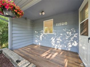11526 3rd Ave NE, Seattle, WA 98125