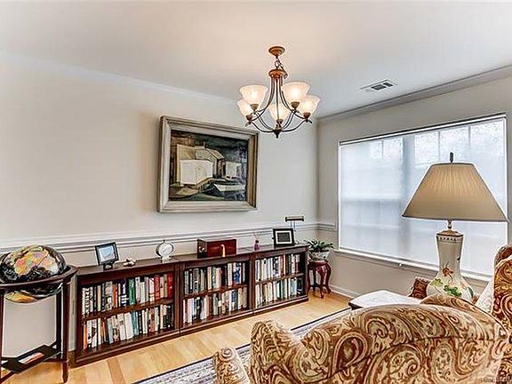 Study/Formal Dining Room