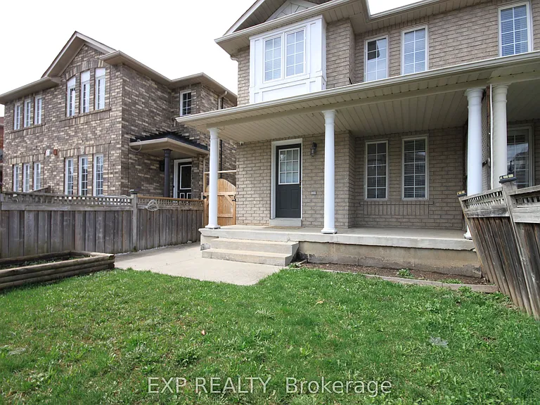 1318 Mowat Ln — Photo 18