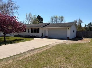 514 2nd St NW, Menahga, MN 56464