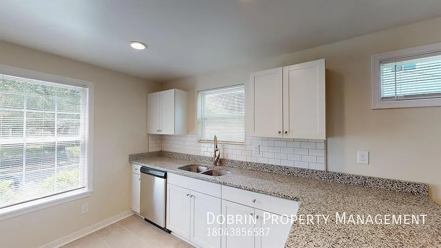 2 bed, 820 sqft, $1,575 — Photo 3