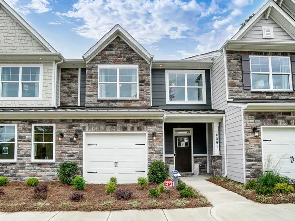 Homes Available Soon, Running Brook Townes