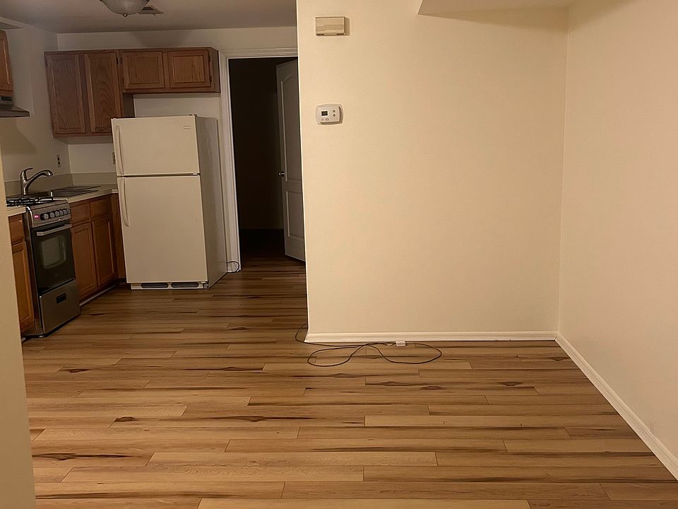 2nd image of 109 Ridgecrest Ave Floor 1