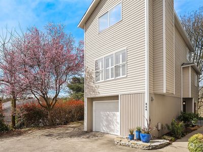 344 NW 103rd Street, Seattle, WA, 98177