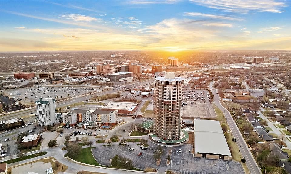 1st image of 5900 Mosteller Dr Unit 104